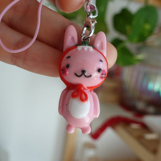 Strawbun Phonecharm