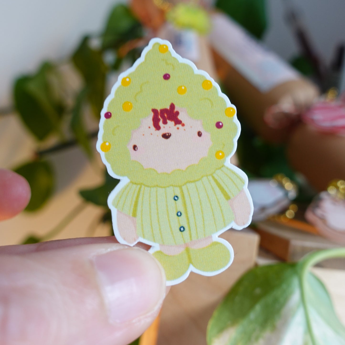 christmas bear sticker from matte weatherproof sticker paper looking like a christmas tree