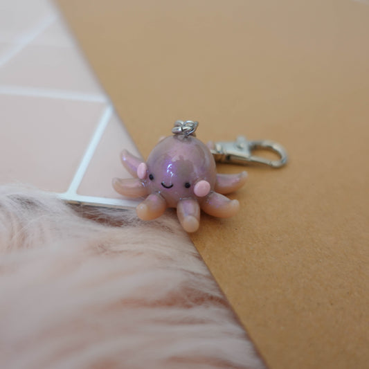 Stylish octopus keychain with detailed craftsmanship, perfect for ocean lovers and quirky accessory enthusiasts.